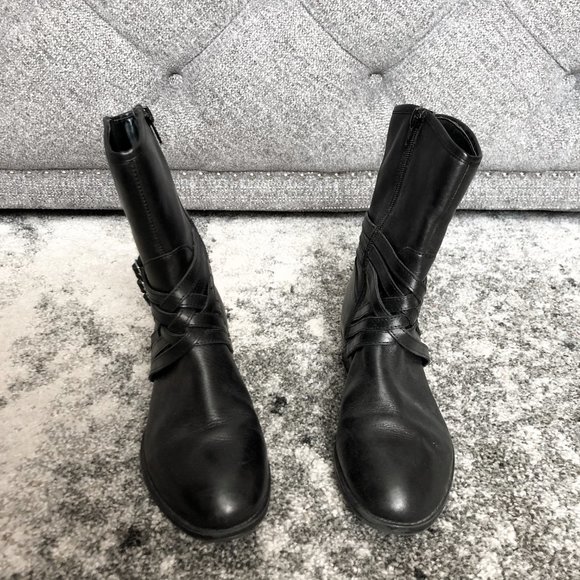 NWOT Ralph Lauren Black Leather Maya Ankle Boots - Picture 5 of 8